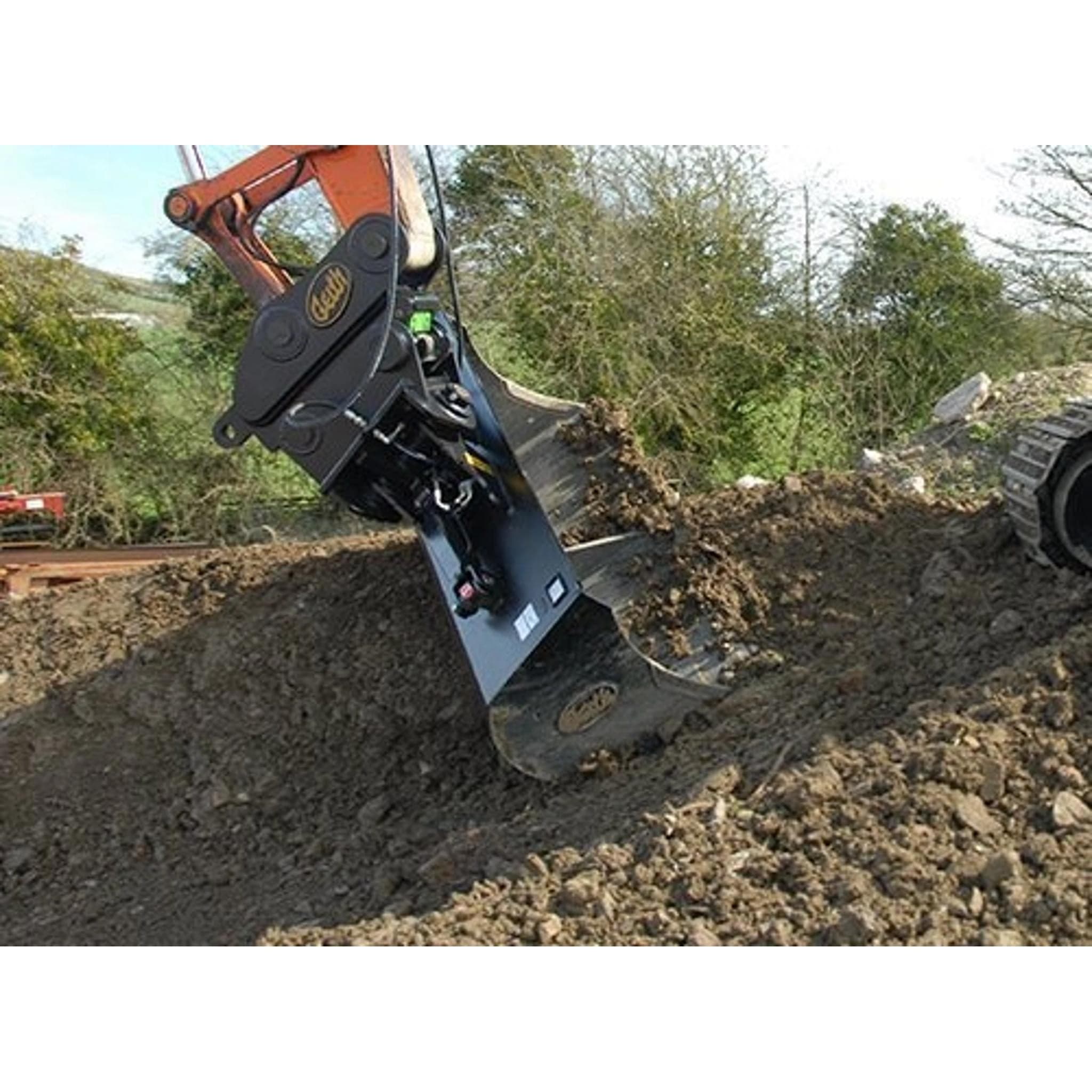 Geith Hydraulic Angle Tilt Bucket (Dual Ram)